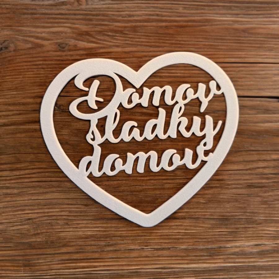 3D text Domov sladký domov SRDCE